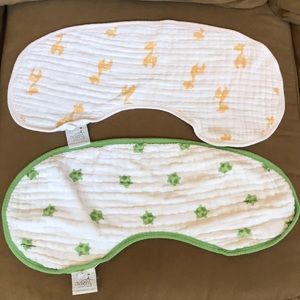 Aden + Anais burpy bib
